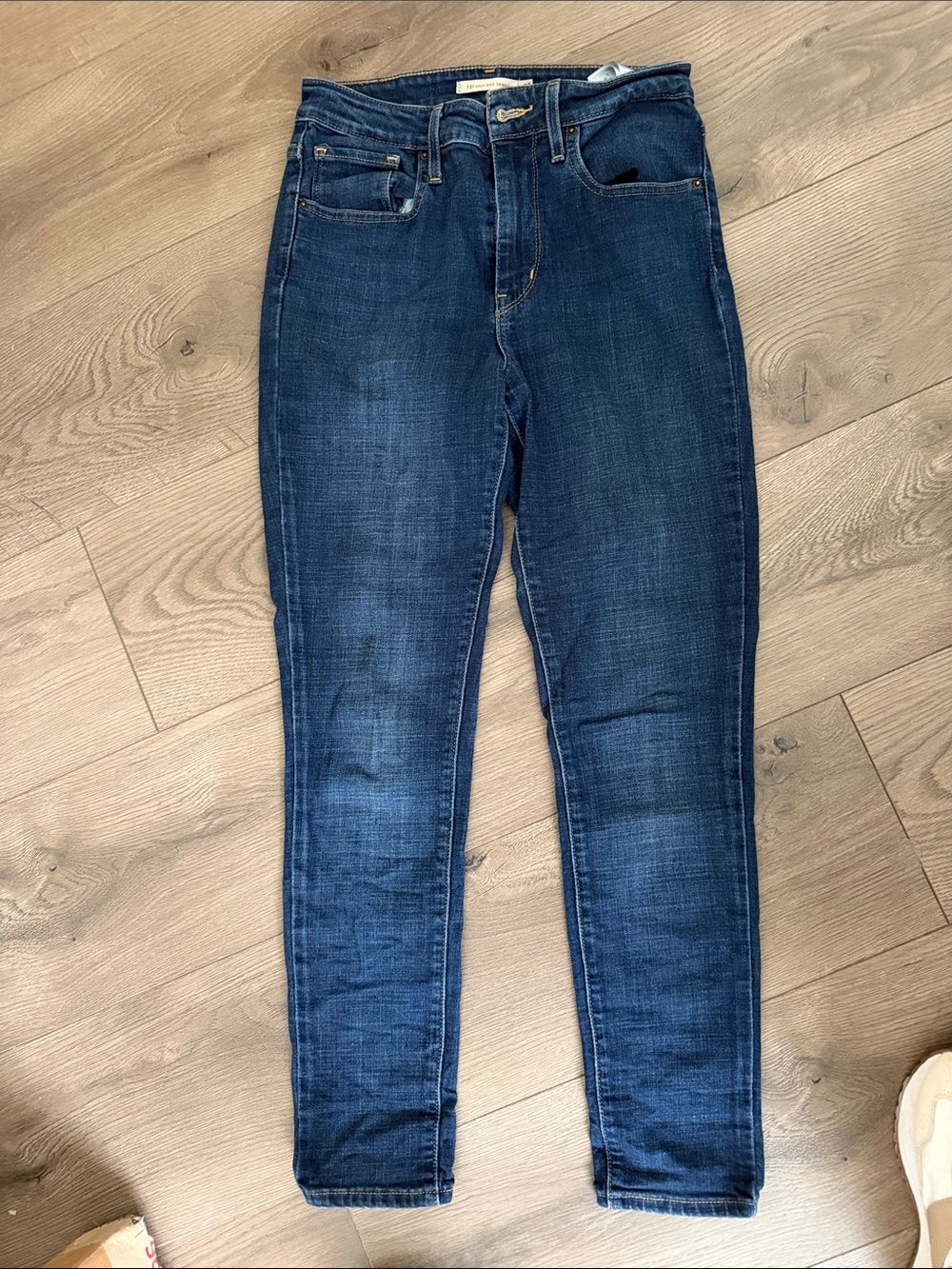 Levi's Women's Dark Blue Skinny Jeans